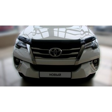 Дефлектор капота Toyota Fortuner, 2015-, темный