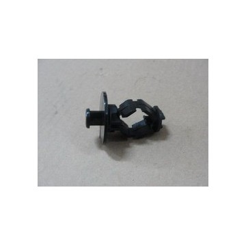 Mounting clasp,carpet&fire wall pad BYD F0