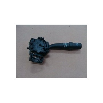 Переключатель подрулевой правый f3, f3r 10526388-00 BYD F3