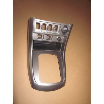Накладка консоли фронтальная Geely Emgrand EC7