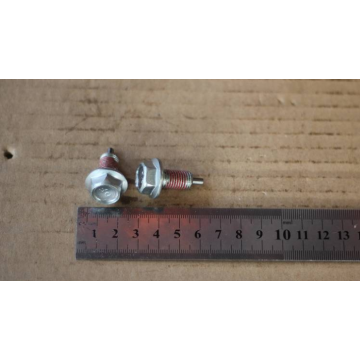 Pin Geely Emgrand X7