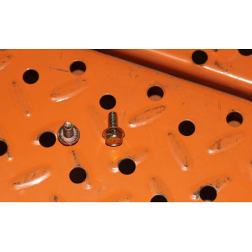Hexagon flange bolt Geely Emgrand X7