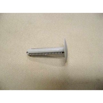 Пистон пенопластовой накладки боковой Great Wall Hover