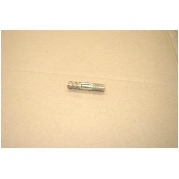 Stud bolt - reducer (short) Great Wall Hover H3