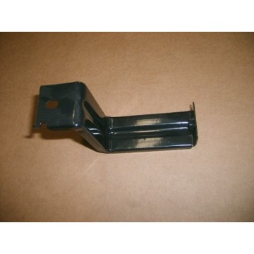Lwr brkt-fr bumper Great Wall Sailor