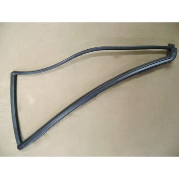 Triangular glass assy-rr door rh(sing b) Great Wall Sing