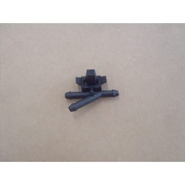 3-way conn-windshield washer Great Wall Wingle