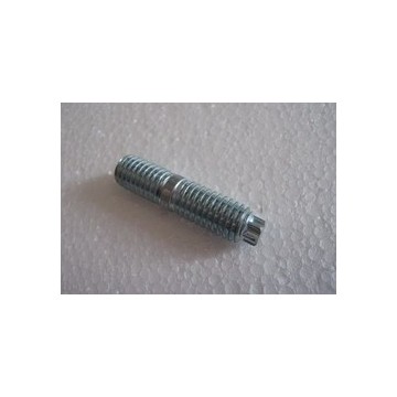Both end-stud BYD F0